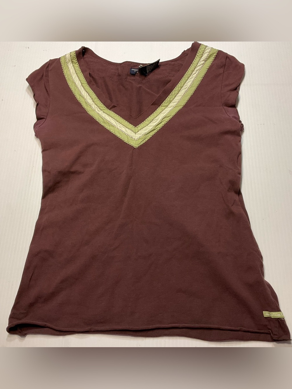 American Eagle Brown Green Chevron Trim V Neck Top Women/Jr Sz M Y2K